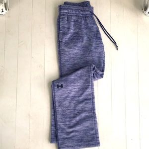 Women’s Under Armour fleece sweatpants - Small